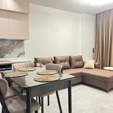 Apartmán 2-комнатная новая в 150м от моря *